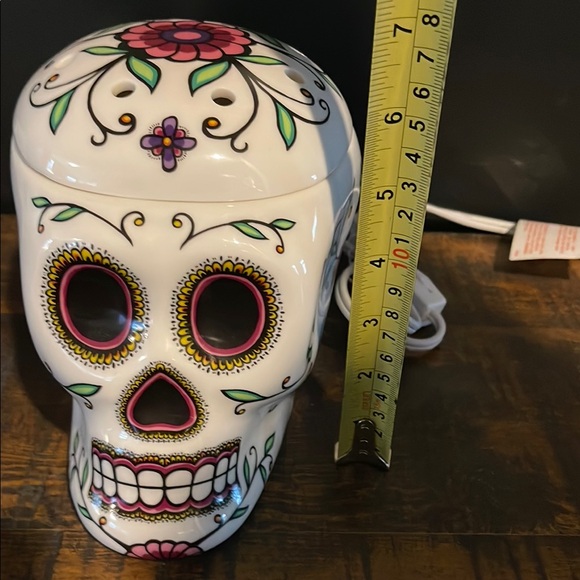 Rare Calavera Scentsy Sugar Skull Warmer - Picture 13 of 13